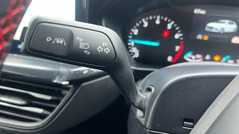 Ford Focus 1.0 EcoBoost Hybrid mHEV 155 ST-Line 5dr Auto Petrol Hatchback